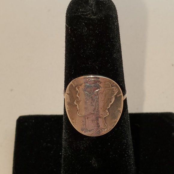 TRUE VINTAGE STERLING SILVER MERCURY DIME PINKY RING - Picture 4 of 5